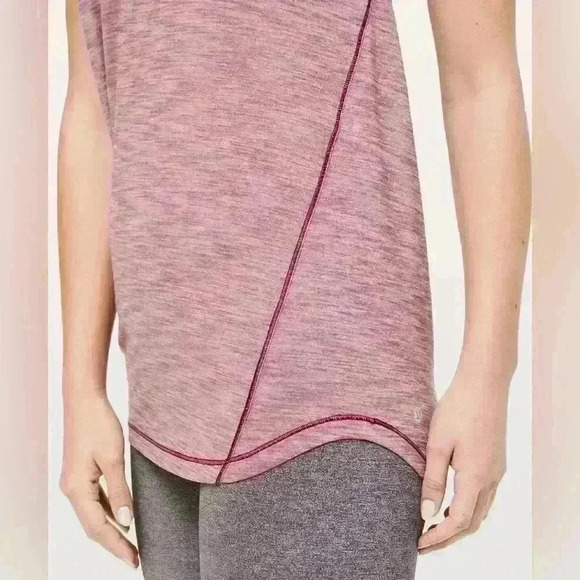 Lululemon Moment To Movement 2-In-1 Tank
Heathered Misty Merlot / Misty Merlot - Picture 5 of 10